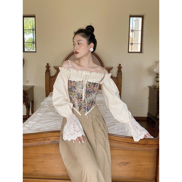 Áo hai dây ôm dáng phối ren hoa phong cách công nghiệp Pháp cổ điển