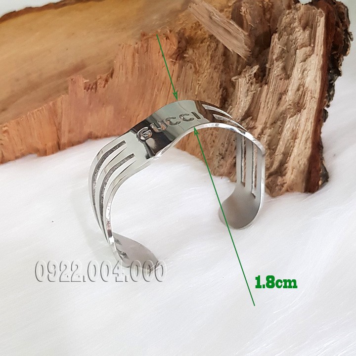 Vòng tay bảng rộng VZ889