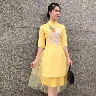 Áo dài cách tân thêu chim