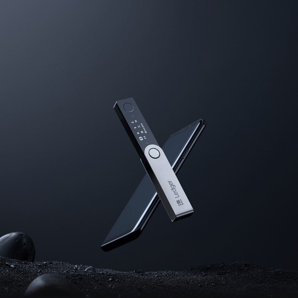 Ví lạnh Ledger Nano X, kết nối Bluetooth, bảo vệ tiền ảo hoàn hảo