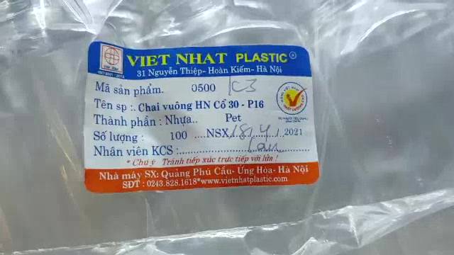 Chai nhựa vuông nắp đen 330ml, 450ml Việt Nhật - Chai đựng trà sữa, trà thái | BigBuy360 - bigbuy360.vn