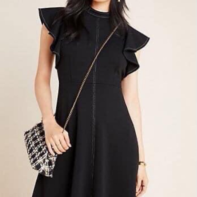 Đầm Maeve thuộc Anthropologie xuất Mỹ