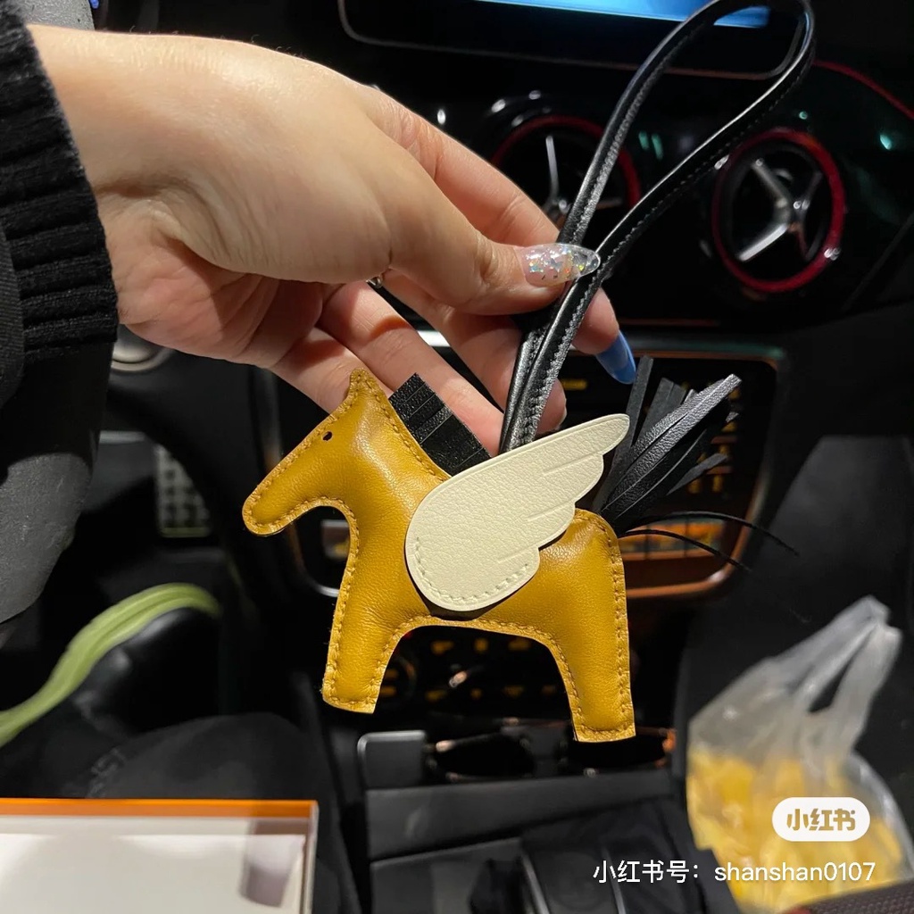 [Hàng Mới] Dây Tua Rua Hình Ngựa Pony Trang Trí Túi Xách