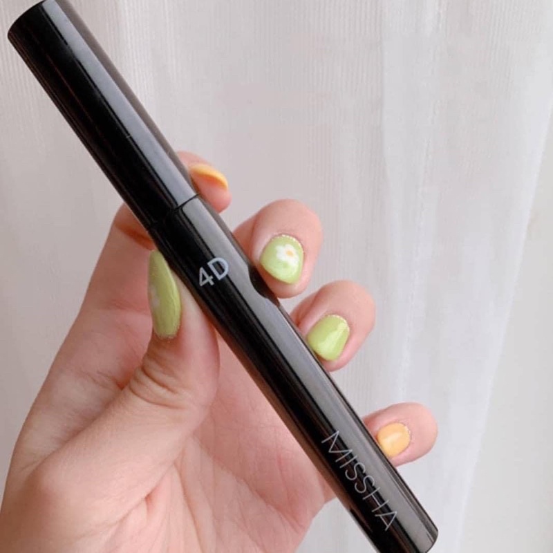 Mascara Làm Dày Mi Missha 4D