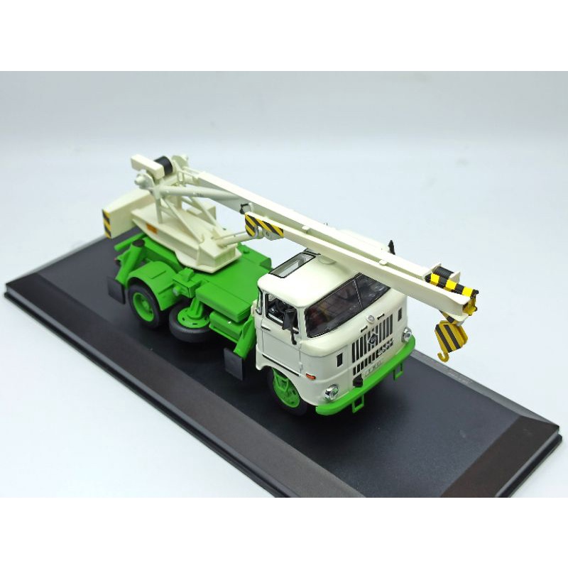 Mô hình xe IFA W50L ADK70