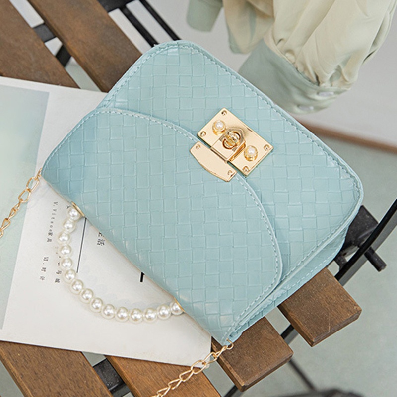 Túi Xách Da Pu Dáng Vuông Nhỏ Vân Da Rắn Phối Dây Xích Thời Trang Cao Cấp