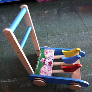 Xe tập đi gỗ cao cấp