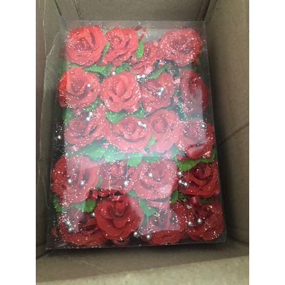 Hoa hồng cài áo ngày cưới dành cho đoàn đưa rước dâu