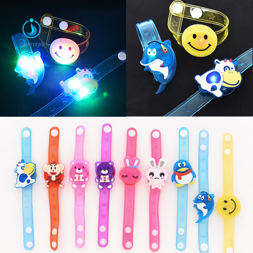 1 Vòng Tay Đèn LED Phát Sáng Họa Tiết Angry Birds Dành Cho Bé