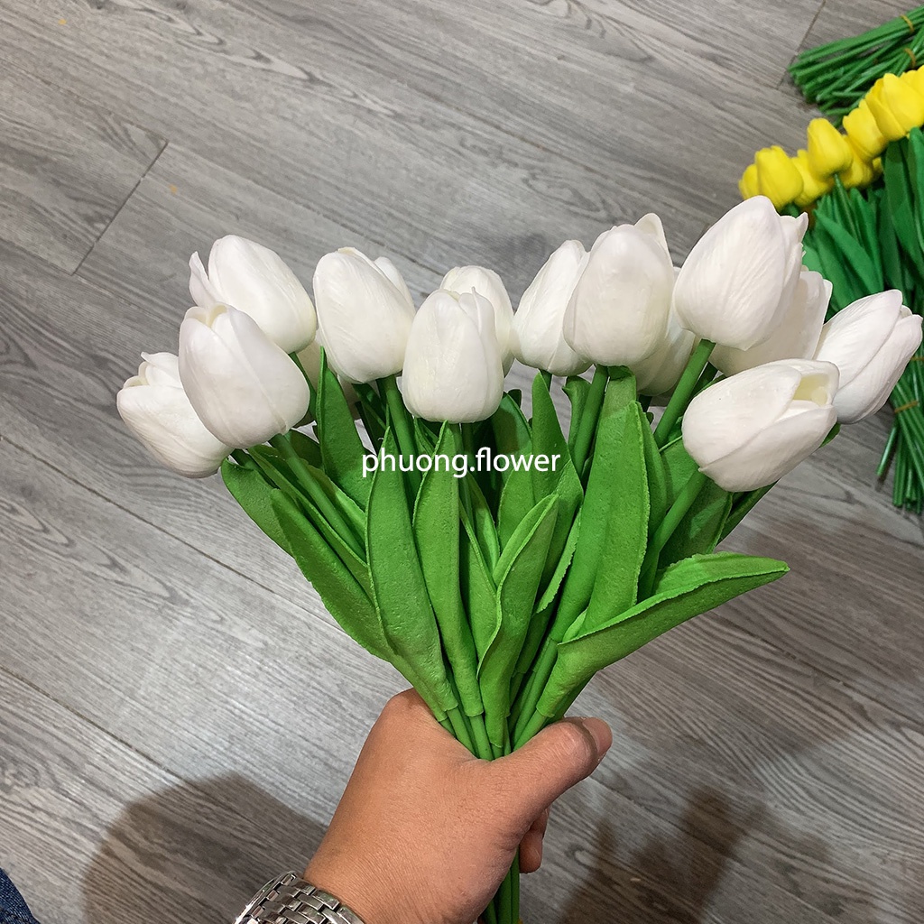 Hoa Tulip giả bằng cao su PU tuyệt đẹp giống y thật