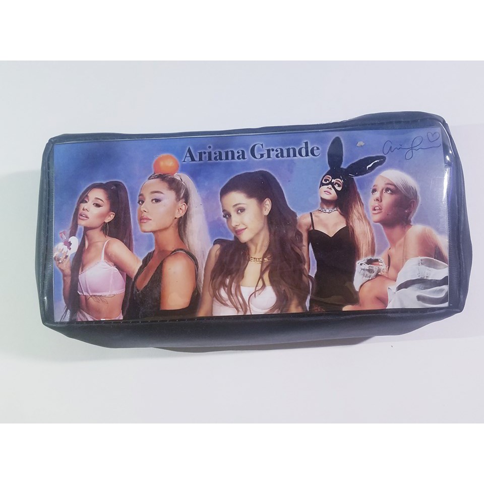 Túi bút da Ariana Grande