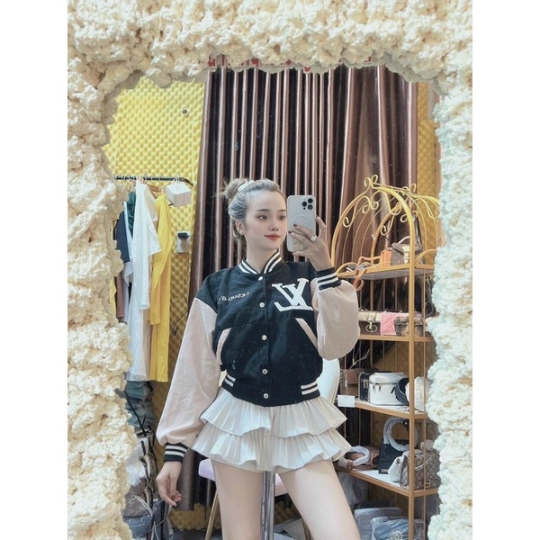 Áo Khoác Nhung Tăm Dáng Lửng Tay Cánh Dơi Thêu Chữ L-V Tay và Lai Áo Bo Chun_AK69