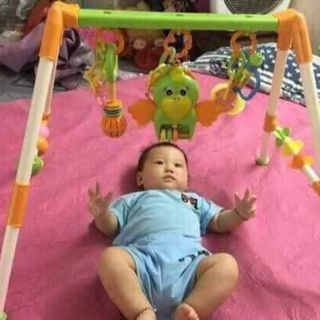 Kệ chữ A có nhạc