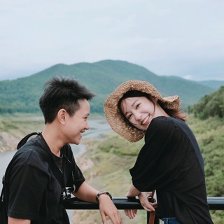 Mũ cói rộng vành nơ đen