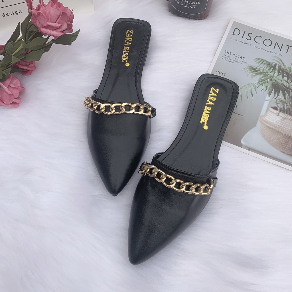 [FORM RỘNG] Giày sục nữ mũi nhọn kèm xích sang trọng nên lùi 1 size S338 | BigBuy360 - bigbuy360.vn