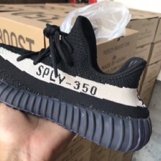 (ẢNH THẬT) YEEZY 350 V2 ĐEN VỆT TRẮNG