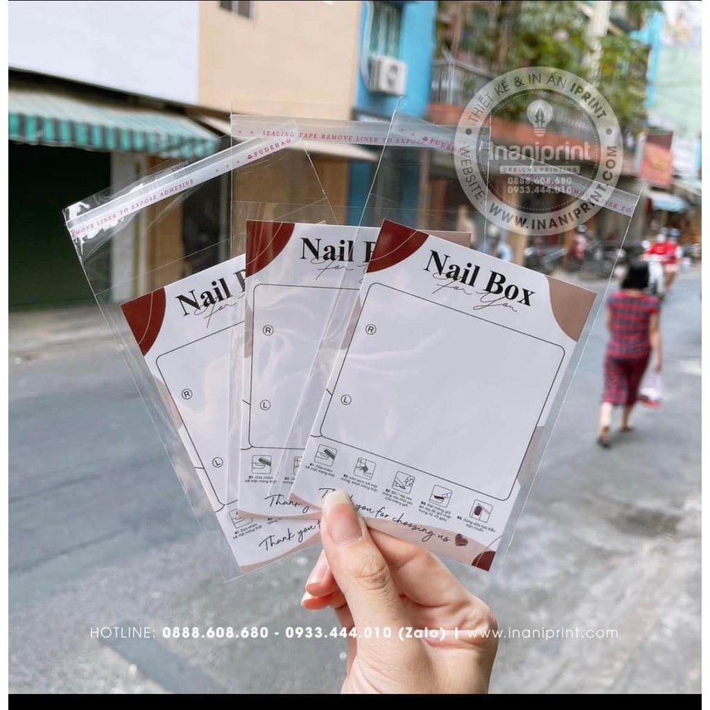 Bìa Nailbox tặng kèm túi kính,Tay Giả, Thẻ Nail Box - Size 9x11cm - Giấy C300 - Cán màng mờ - Màu Nâu Sang Trọng