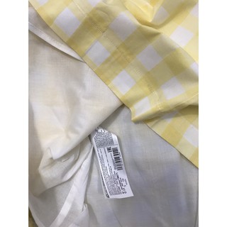 Chân váy Mango sọc caro vàng