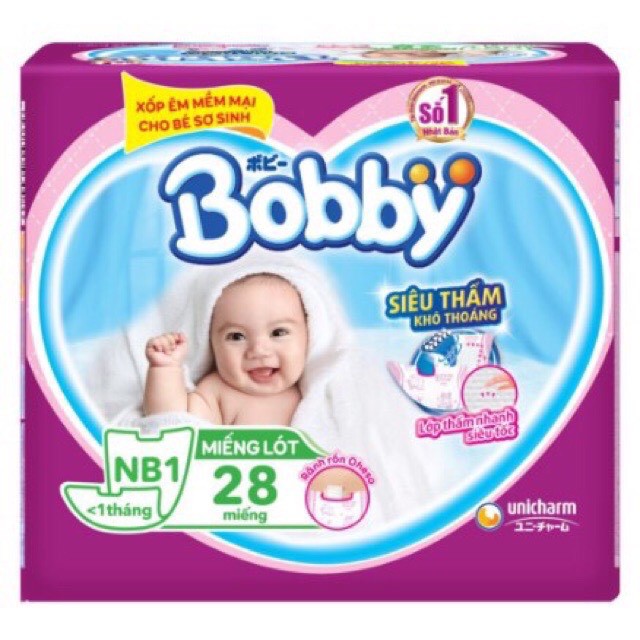 Combo đi sinh Bobby 6 món: Miếng lót NB 1-28, tã dán XS42, khăn ướt 100m, BVS Mama 12m, tã dán Caryn 3m, túi xách