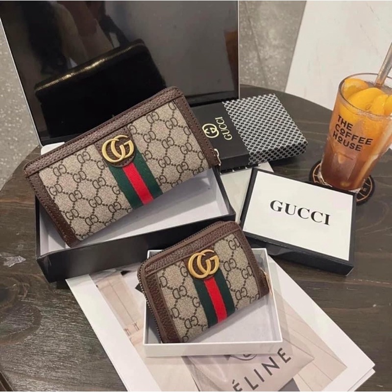 ví cầm tay GC