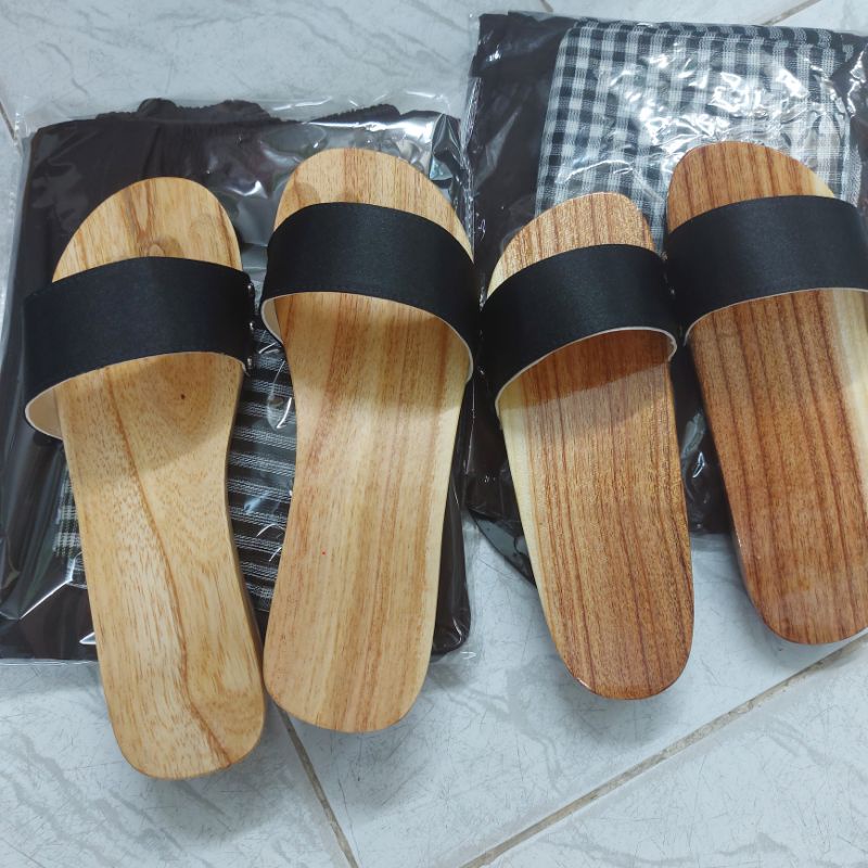 Guốc gổ thông quai nhung  siêu nhẹ size đại dành cho nam nử đủ màu