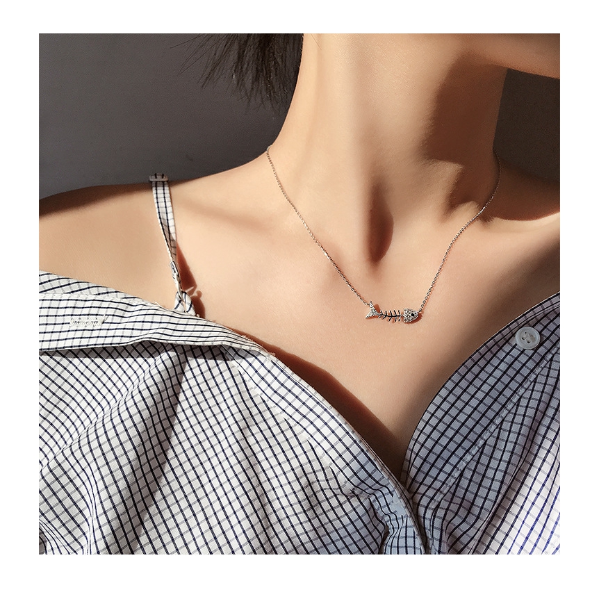 Vòng cổ mạ bạc 925 hình xương cá đính đá độc lạ