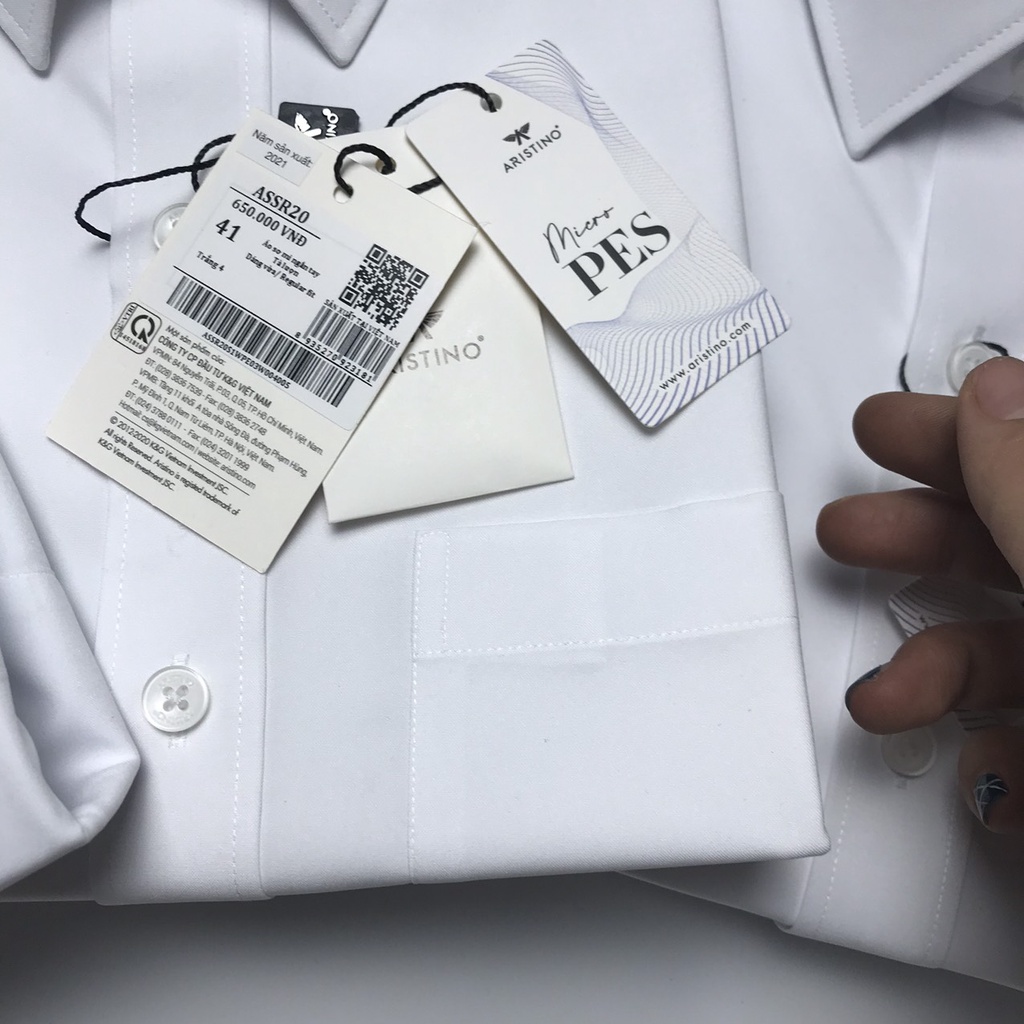 Áo sơ mi nam ngắn tay Aristino màu trắng trơn siêu nhẹ nhanh khô, dáng rông tà lượn có túi ASSR20