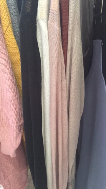 ÁO KHOAC LEN MỎNG DÁNG DÀI CHUẨN HÌNH | BigBuy360 - bigbuy360.vn