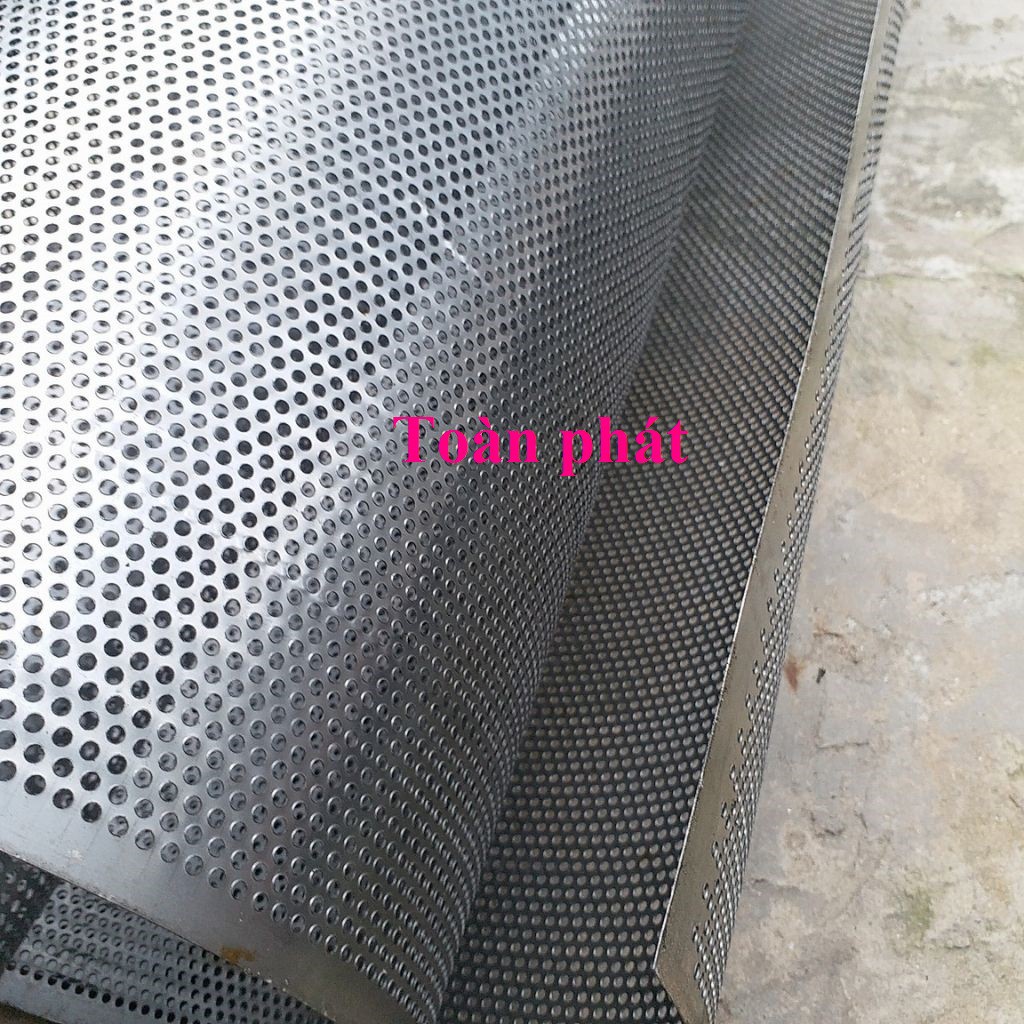 Tôn dầu đột lỗ tổ ong lỗ 4li