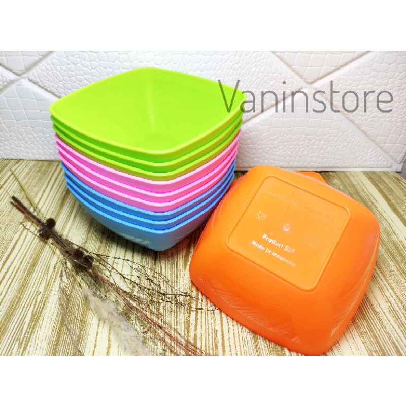 Set 8 túi đựng đồ tiết kiệm không gian Bộ 4 đĩa và 4 đĩa nhựa MANGKUK Bán TUPPERWARE