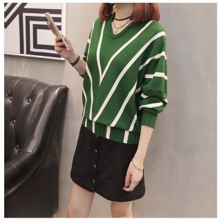 ÁO LEN CÁNH DƠI CỔ TIM SỌC V