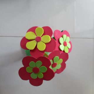 Hoa góc đồ dùng mầm non