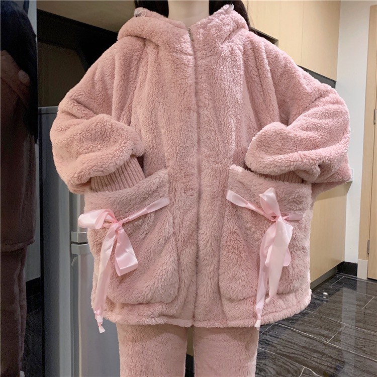 Bộ ngủ lông gấu giữ nhiệt mùa đông túi thắt nơ dễ thương,bộ đồ mặc nhà nhung bông mềm mịn 2 màu hồng tím_ TONGKHOQUANAON | BigBuy360 - bigbuy360.vn