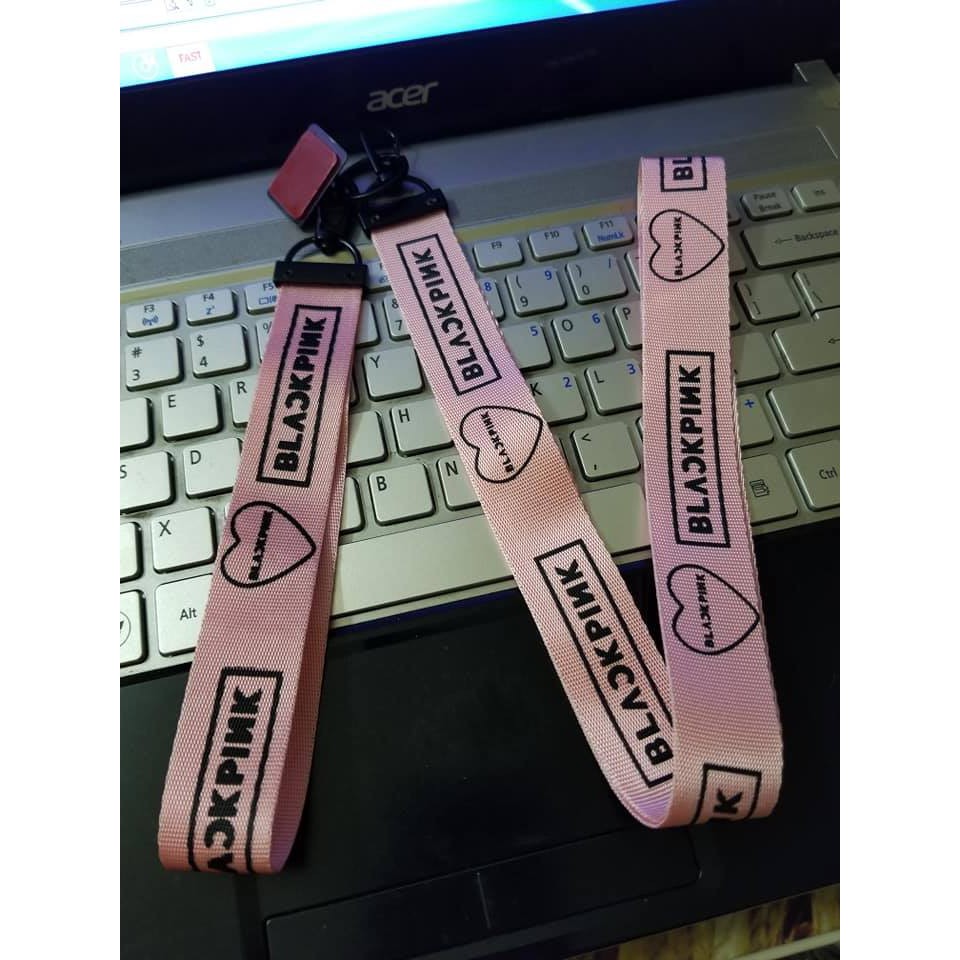 Namtag, strap GOT7, BTS, WANNA ONE, EXO, BLACKPINK, BT21, TWICE, IKON, Seventeen (kèm hook)