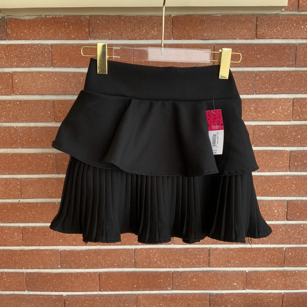 chân váy dập ly dưới chất tuyết mưa mềm ảnh thật xinh xắn