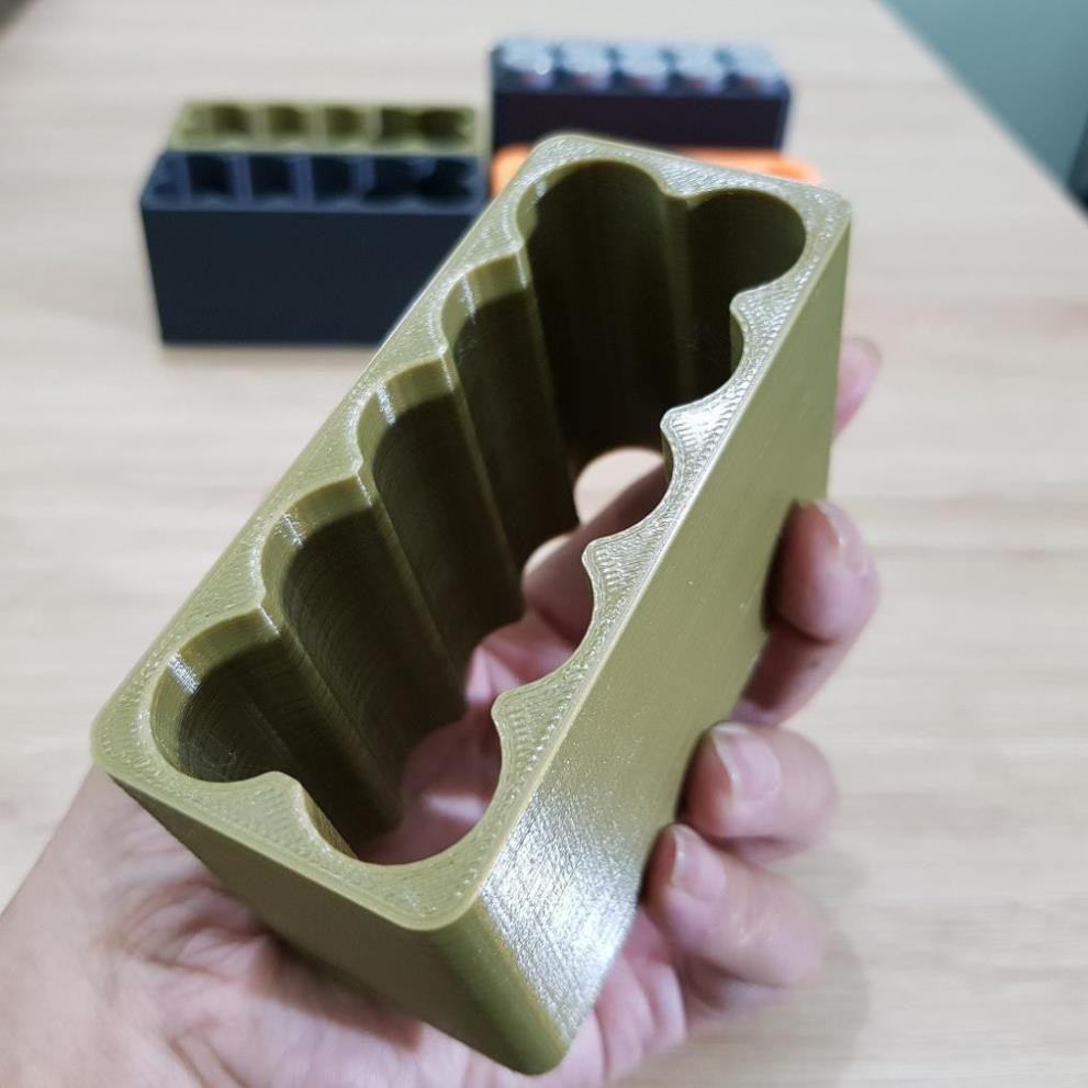 Khuôn đóng cell pin 18650, 5 cell 2 hàng  | khuôn đóng pin Makita 18V 5s-2p