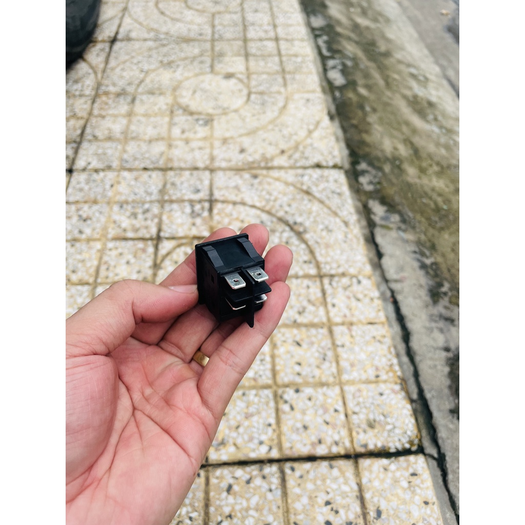 Công tắc nguồn máy hàn điện tử 30A loại tốt có đèn báo chuyên dùng cho máy hàn điện tử