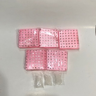Khuyên bấm dùng cho dụng cụ bấm lỗ tai :70k/vỉ 70 đinh