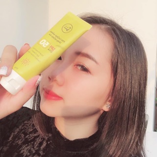 Kem Chống Nắng My Miu