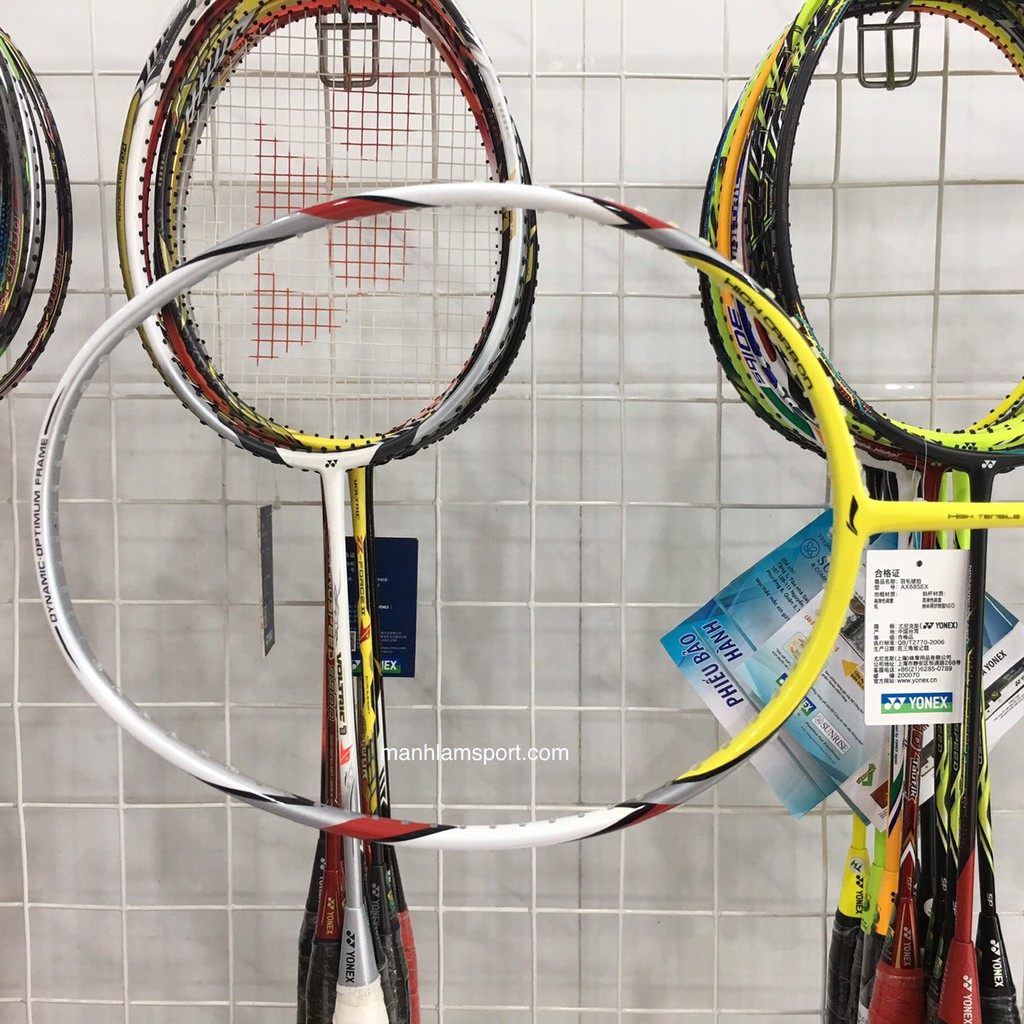 [Chính Hãng] Vợt cầu lông Lining HC1600 Vàng [ mẫu đẹp ]