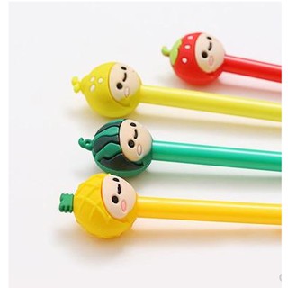 Bút bi mực đen củ quả cute