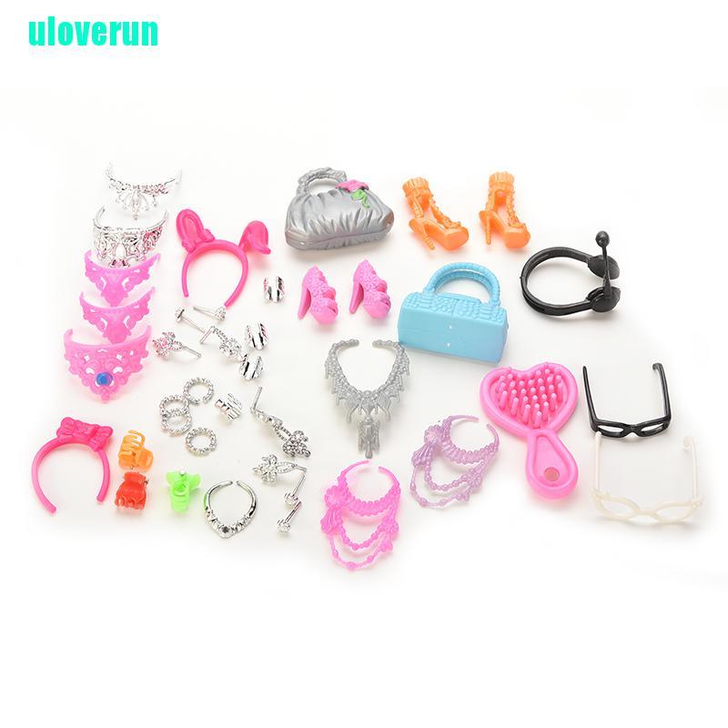 Bộ Phụ Kiện Cho Búp Bê Gồm Túi Xách + Giày + Lược + Tai Xinh Xắn