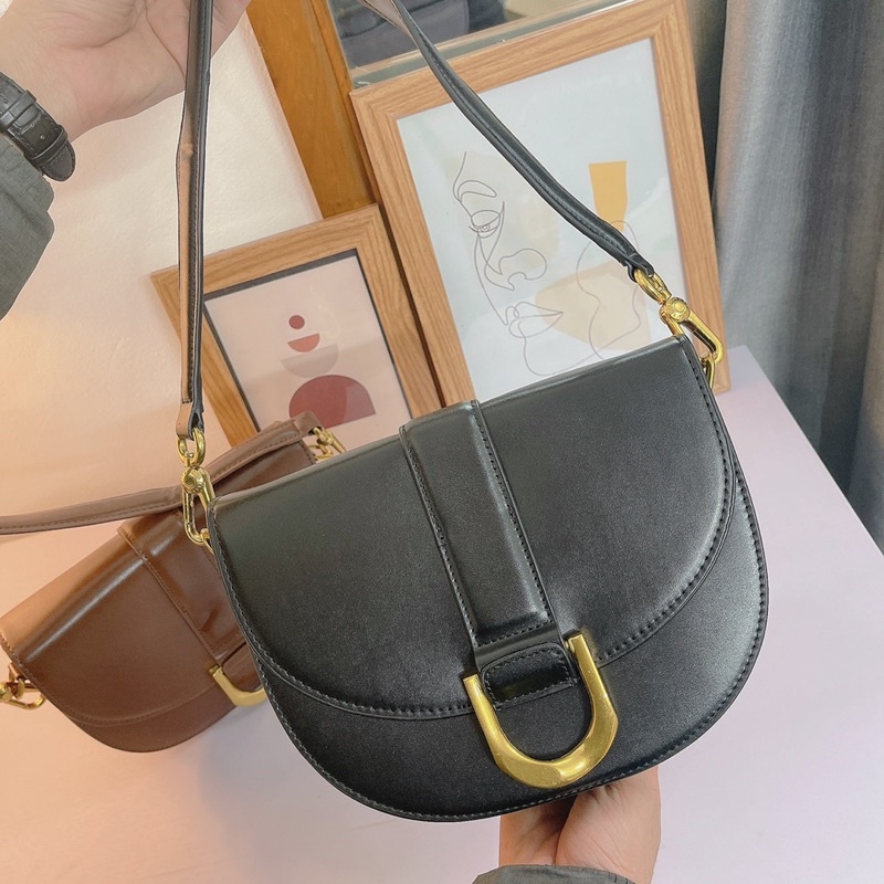 Túi Nữ CNK Túi Yên Ngựa Gabine Saddle Bag New
