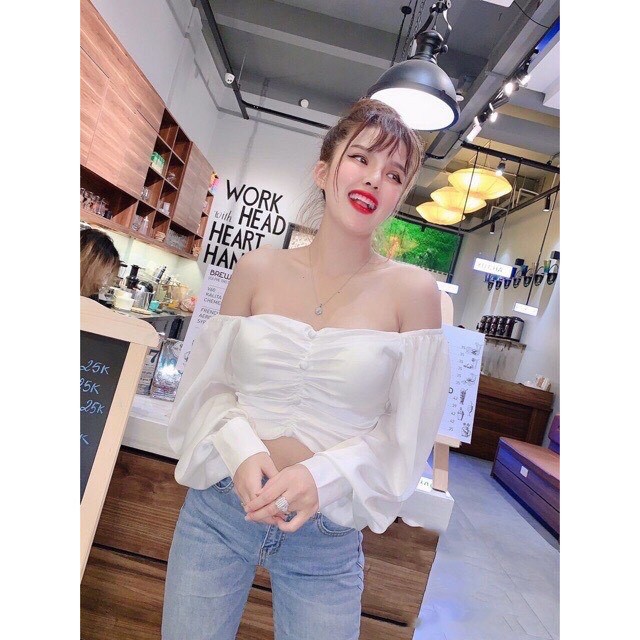 Áo Kiểu Nút Phi Bóng Trễ Vai Nhún Ngực Tay Dài