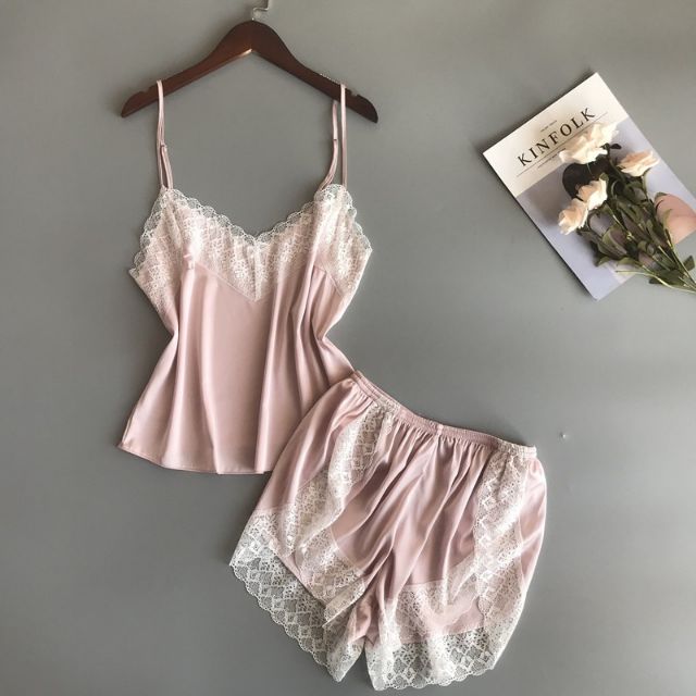 [ SiZE :M ,L ,XL 43-65kg ] Đồ Bộ Ngủ Lụa 2 Dây SEXY Phối Ren Trắng | BigBuy360 - bigbuy360.vn