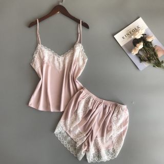 [ SiZE :M ,L ,XL 43-65kg ] Đồ Bộ Ngủ Lụa 2 Dây SEXY Phối Ren Trắng
