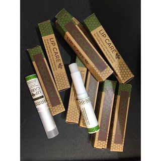 Son môi dừa dưỡng ẩm COCOSAVON 100% Organic