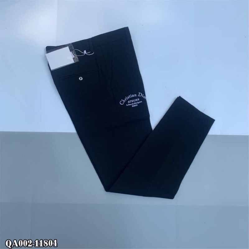 Quần vải nam CD thêu chữ đơn giản