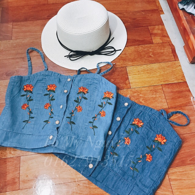 áo 2 dây jeans thêu hoa QC
