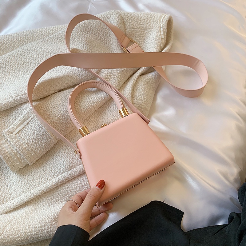 Túi Đeo Chéo Dáng Vuông Nhỏ Thời Trang Sang Trọng Cho Nữ